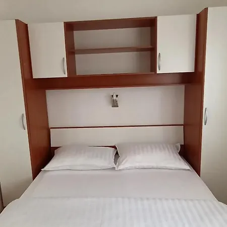 Marelja - Free Private Parking And Balcony * Zadar