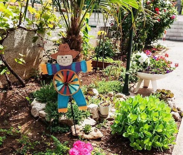 Lägenhet Marelja - Free Private Parking And Balcony