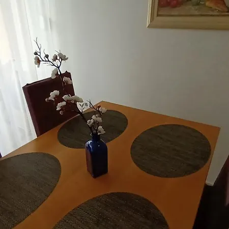 Marelja - Private Parking And Balcony Apartment Zadar