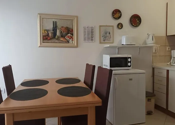 Marelja - Free Private Parking And Balcony * Zadar